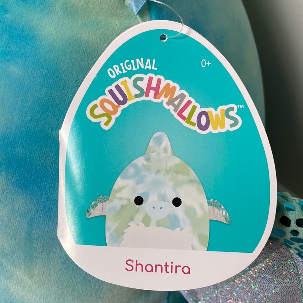 Shantira the Pteradactyl Squishmallow - Picture 6 of 7